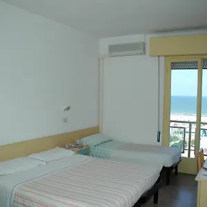 Camay Hotel