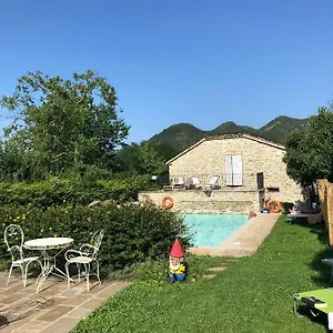 La Della Campanara Bed & Breakfast